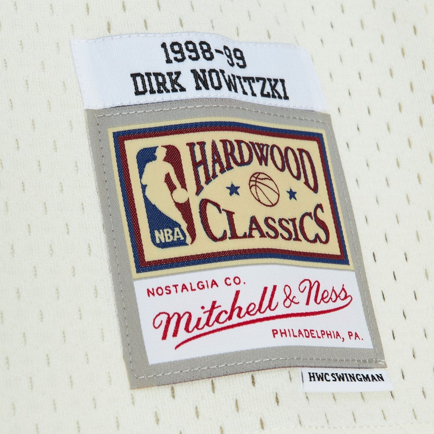 Mitchell & Ness Men's Dallas Mavericks Dirk Nowitski #41 Energy Jersey